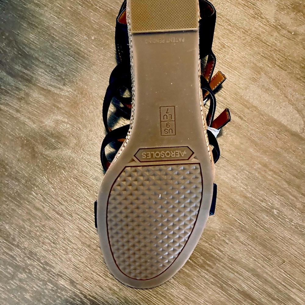 Aerosoles  black wedge sandal size 9m